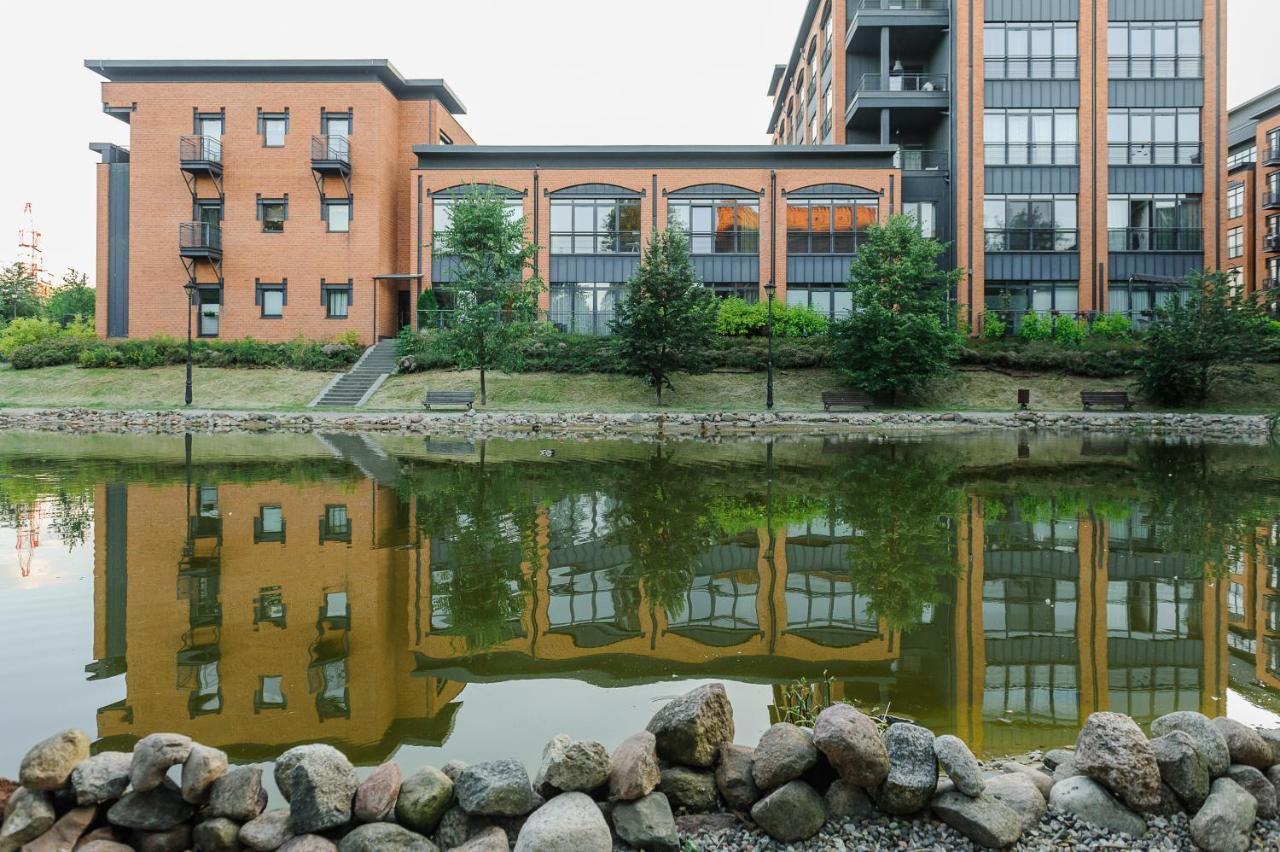 Lumina Loft Tymienieckiego With A View Of The Lake Lodz  Exterior photo